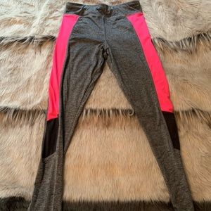 Super Soft Grey/pink/black leggings with zip in the back.